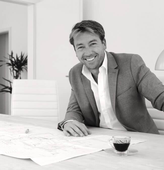 Jörg Aichinger, DEKRA-geprüfter Bausachverständiger für Trebgast